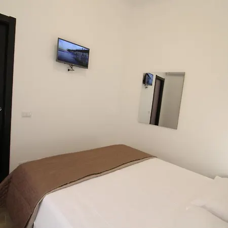 Anca Palace Appartement *