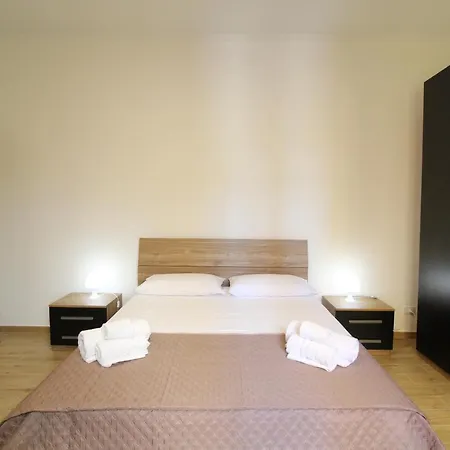 Anca Palace Apartment