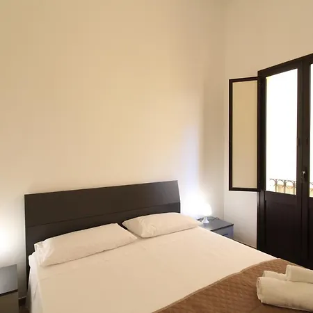 Anca Palace Apartment