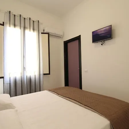 Apartment Anca Palace *